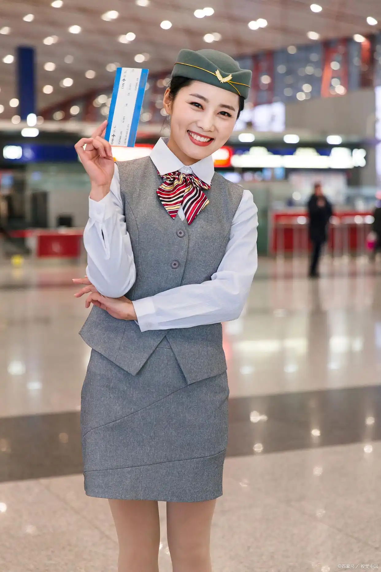 空姐的选拔标准和要求_做空姐需要什么条件_成为空姐需要哪些条件